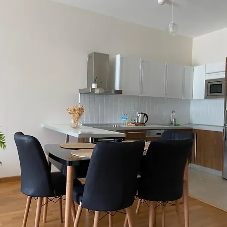 Apartment Aram